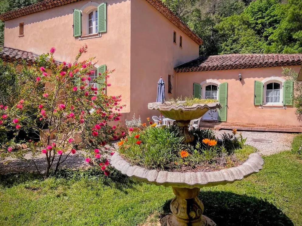 Bastide Du Maoupas Gites Belgentier 0*,